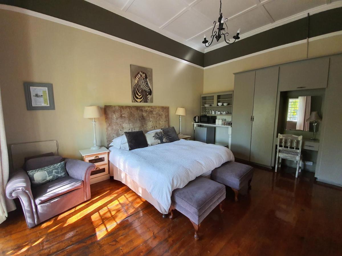 Waterhouse Guest Lodge In Muckleneuk Pretoria Exterior photo